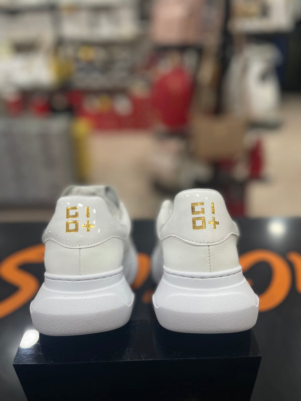 SNEAKERS GIO+