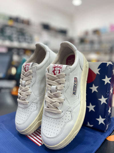 SNEAKERS AUTRY