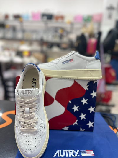 SNEAKERS AUTRY