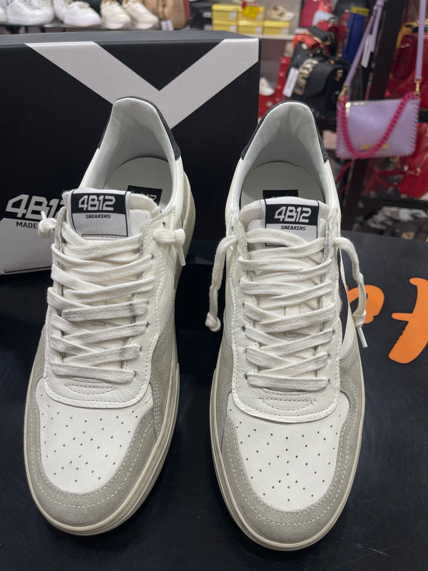 SNEAKERS 4B121