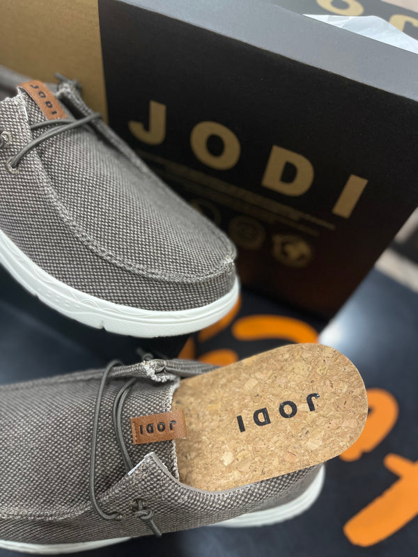 JODI UOMO