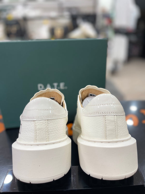 SNEAKERS D.A.T.E