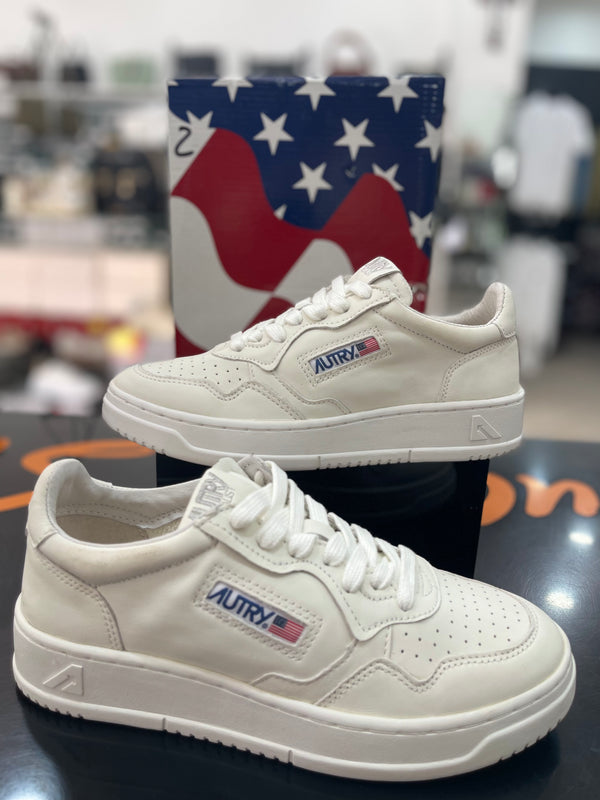 SNEAKERS AUTRY DONNA