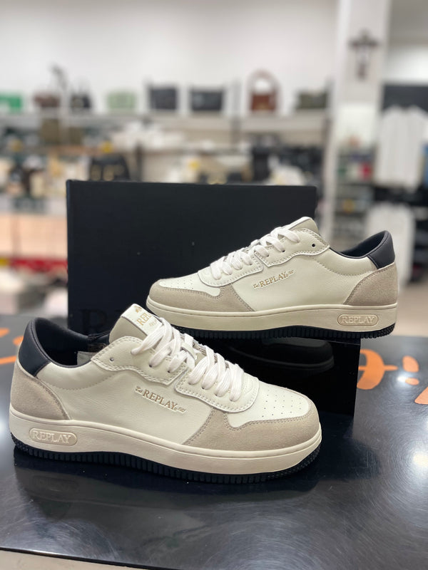 SNEAKERS REPLAY