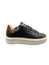 SNEAKERS CRIME LONDON ELEVATE